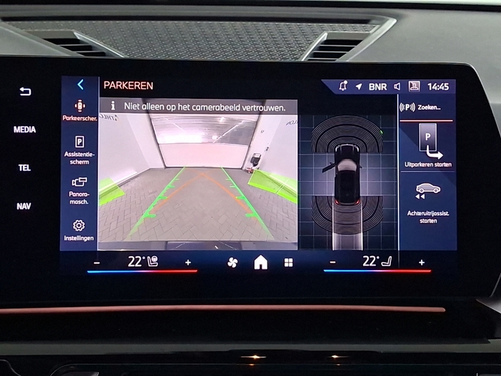 Foto 15 van BMW ix1