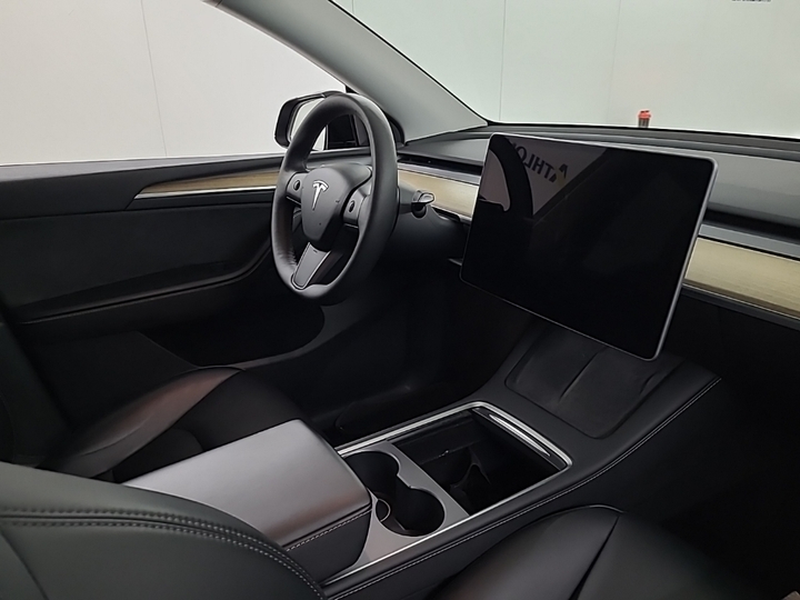 Foto 4 van Tesla Model Y