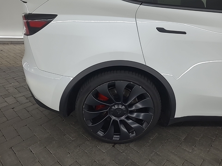 Foto 24 van Tesla Model Y