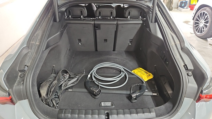 Foto 8 van BMW i4