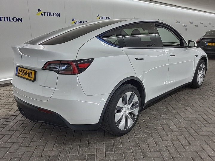 Foto 4 van Tesla Model Y