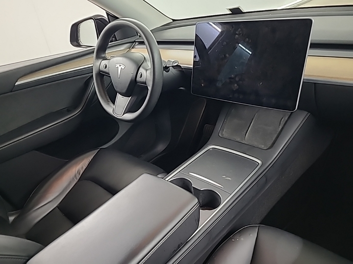 Foto 5 van Tesla Model Y
