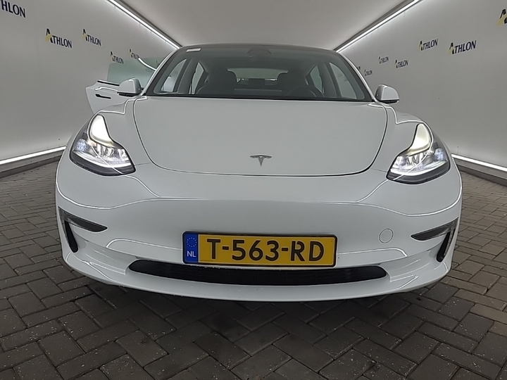 Foto 20 van Tesla Model 3