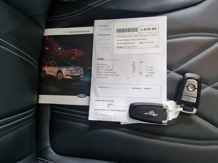 Foto 14 van Ford Mustang