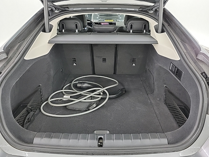 Foto 6 van BMW i4
