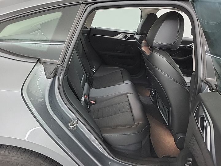 Foto 8 van BMW i4
