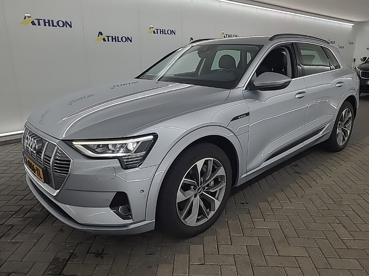 Foto 2 van Audi e-tron