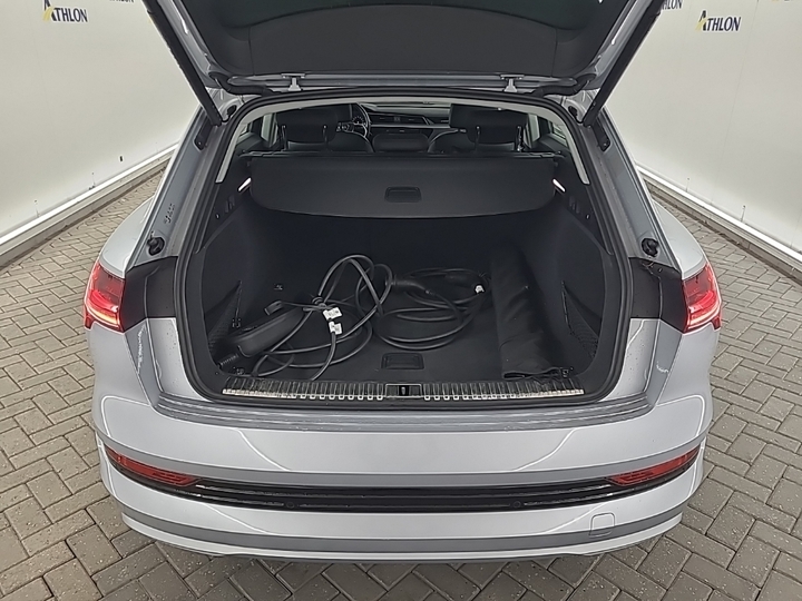 Foto 6 van Audi e-tron