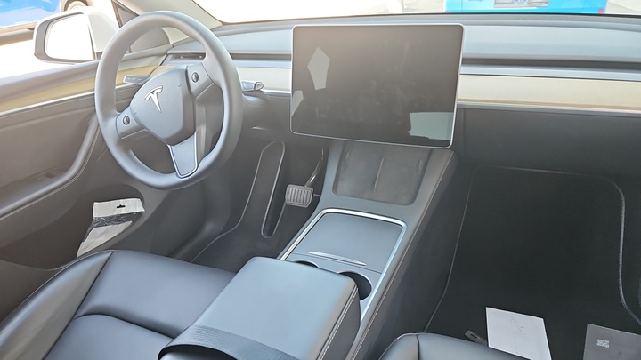 Foto 7 van Tesla Model Y