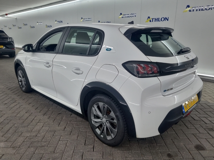 Foto 4 van Peugeot E-208