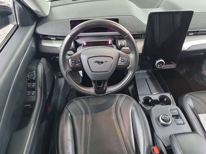 Foto 9 van Ford Mustang