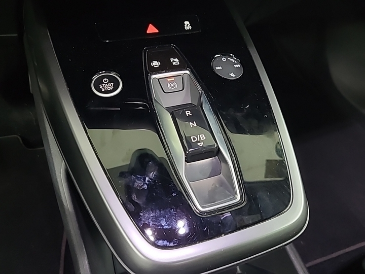 Foto 12 van Audi Q4 e-tron