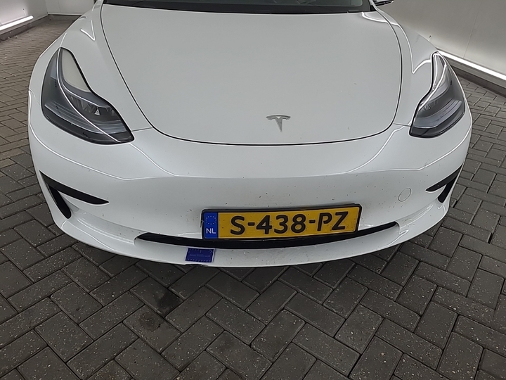 Foto 25 van Tesla Model 3