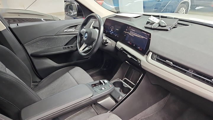 Foto 7 van BMW ix1