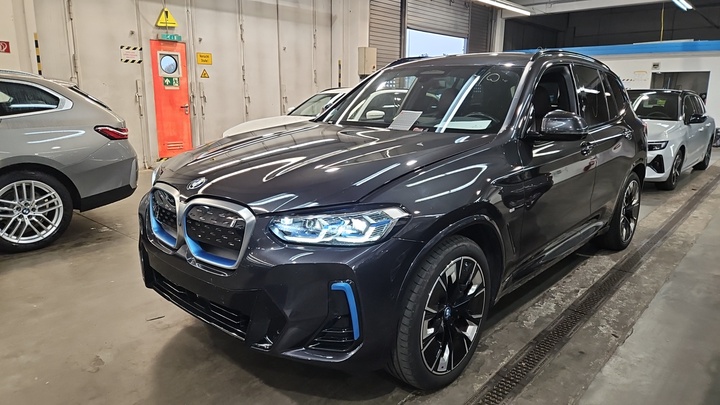 Foto 2 van BMW ix3