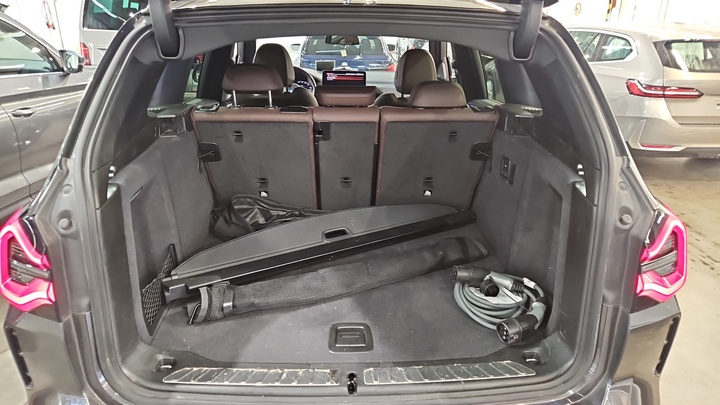 Foto 9 van BMW ix3