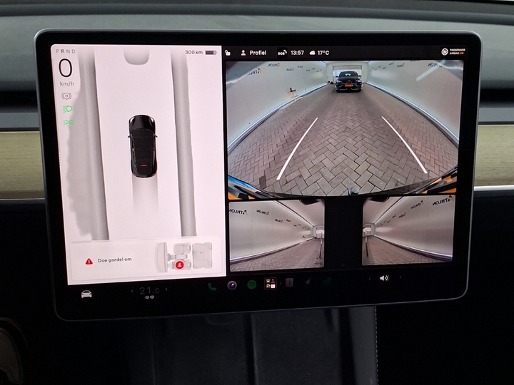 Foto 19 van Tesla Model Y