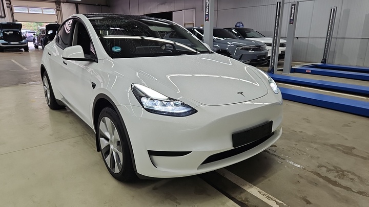 Foto 3 van Tesla Model Y