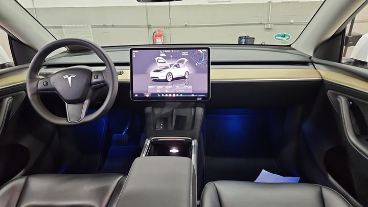 Foto 6 van Tesla Model Y