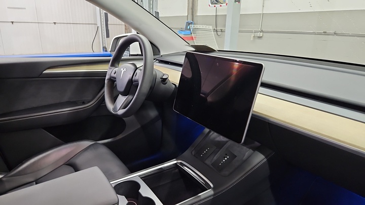 Foto 7 van Tesla Model Y