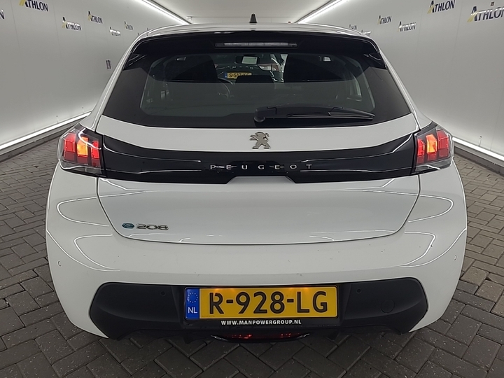 Foto 15 van Peugeot E-208