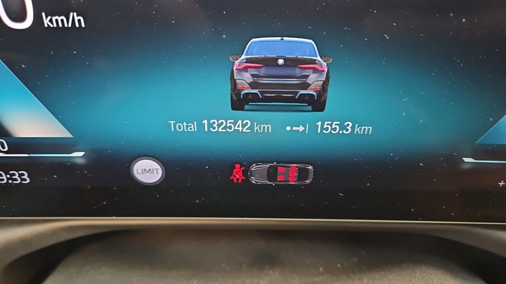 Foto 10 van BMW i4
