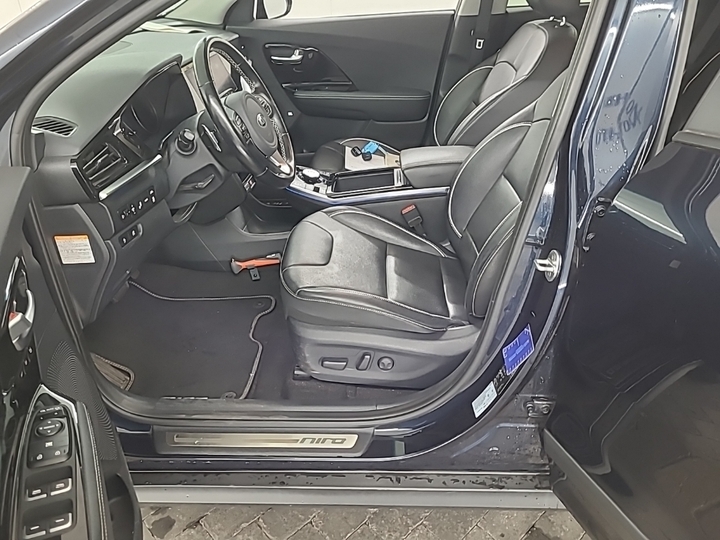 Foto 20 van Kia Niro