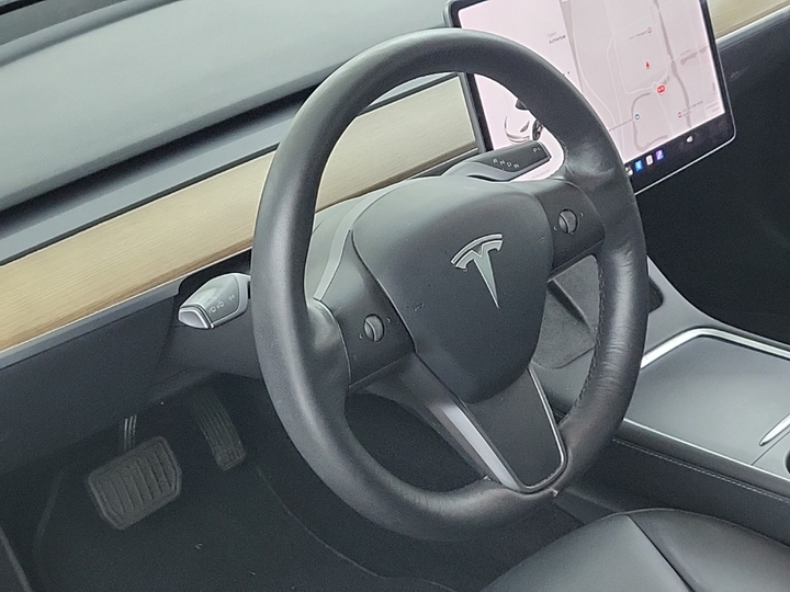 Foto 22 van Tesla Model 3