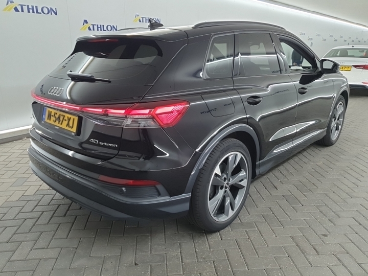 Photo 4 of Audi Q4 e-tron