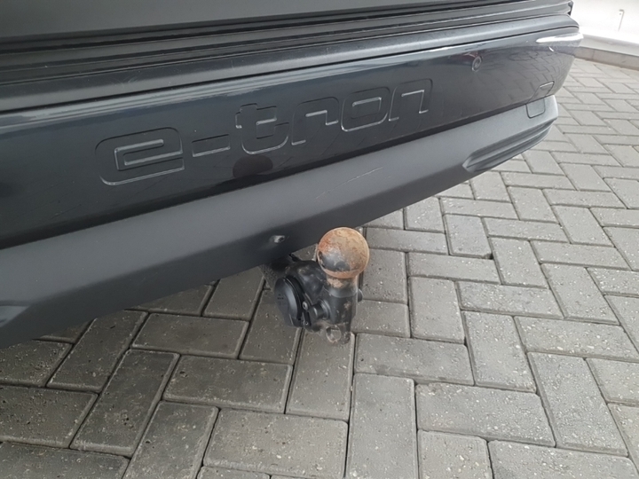Photo 15 of Audi Q4 e-tron