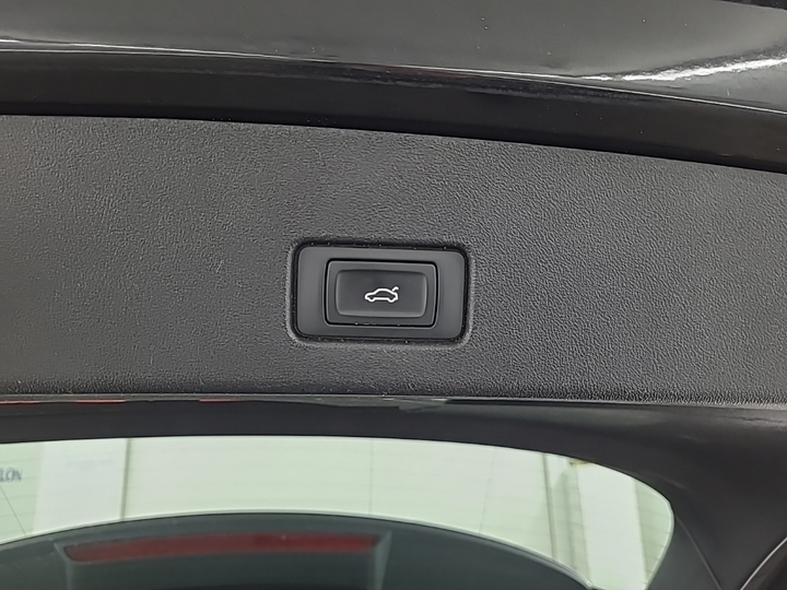 Foto 17 van Audi Q4 e-tron