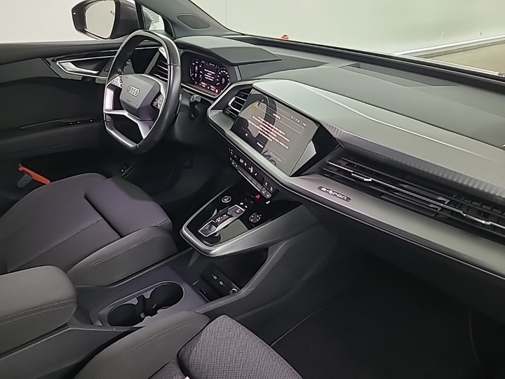 Foto 7 van Audi Q4 e-tron