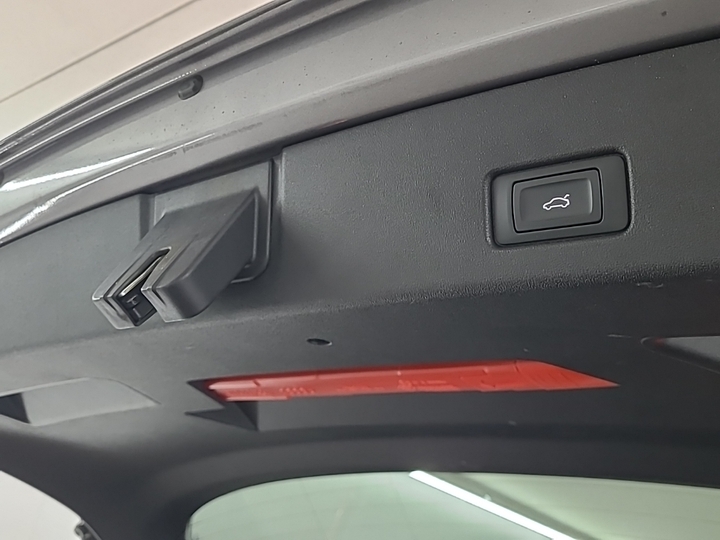 Foto 18 van Audi Q4 e-tron