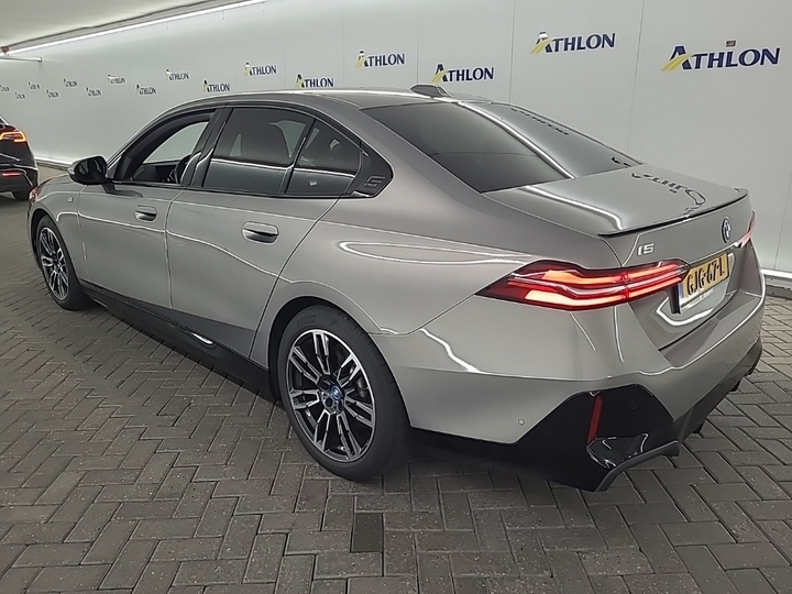 Foto 5 van BMW i5