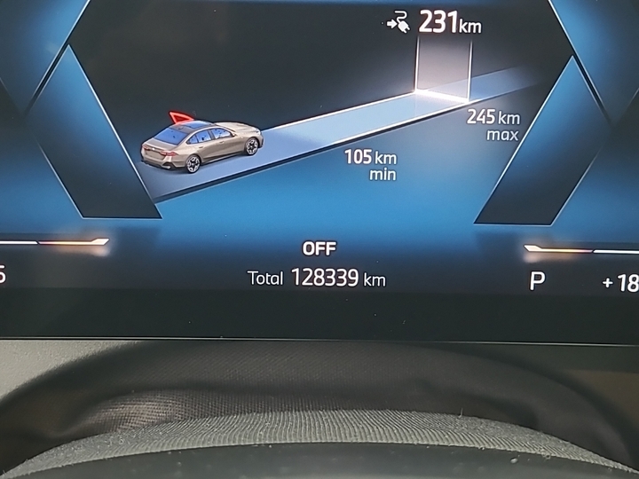 Foto 10 van BMW i5