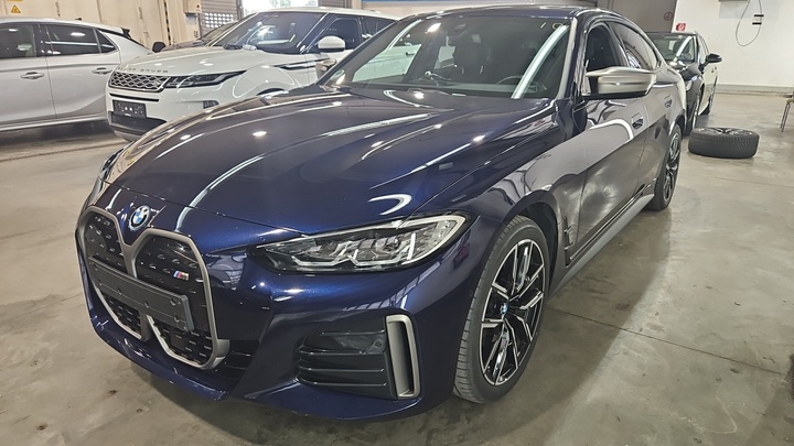 Foto 2 van BMW i4