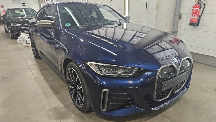 Foto 3 van BMW i4