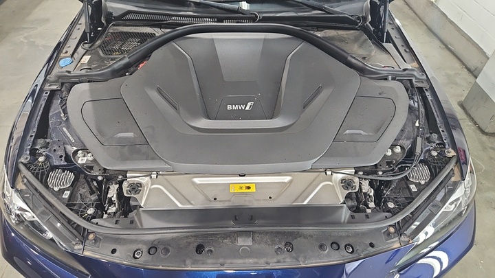 Foto 10 van BMW i4