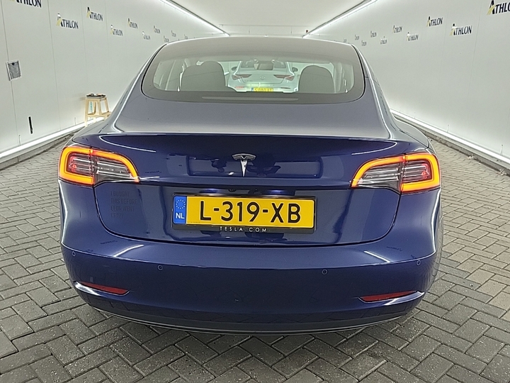 Foto 16 van Tesla Model 3