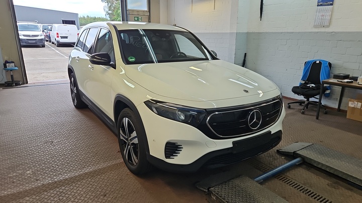 Foto 3 van Mercedes EQB