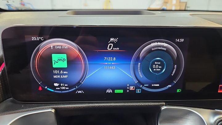 Foto 6 van Mercedes EQB