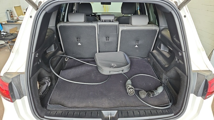 Foto 9 van Mercedes EQB