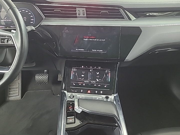 Foto 10 van Audi e-tron