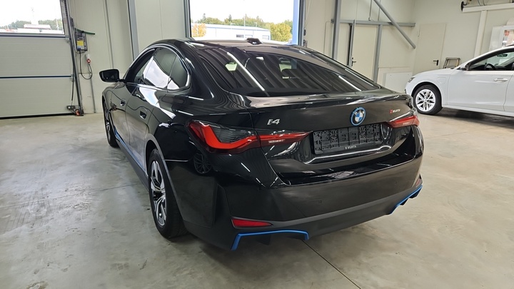 Foto 4 van BMW i4