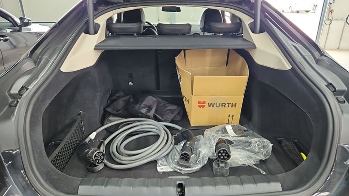 Foto 9 van BMW i4