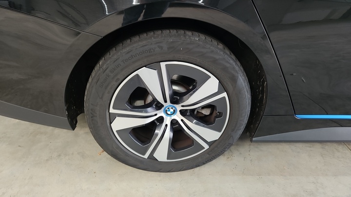 Foto 11 van BMW i4