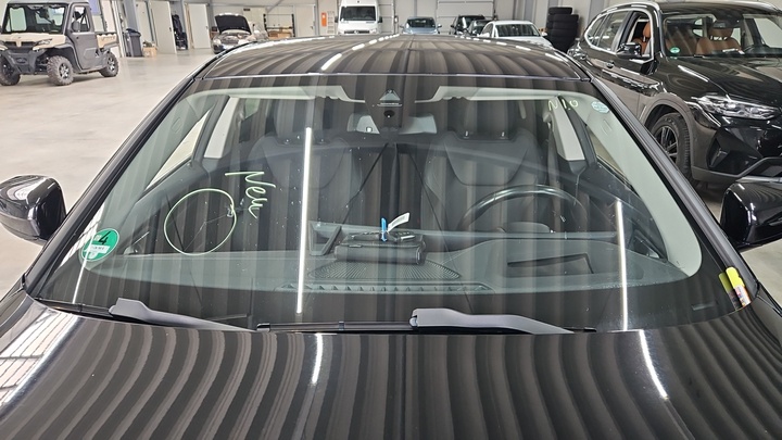 Foto 17 van BMW i4