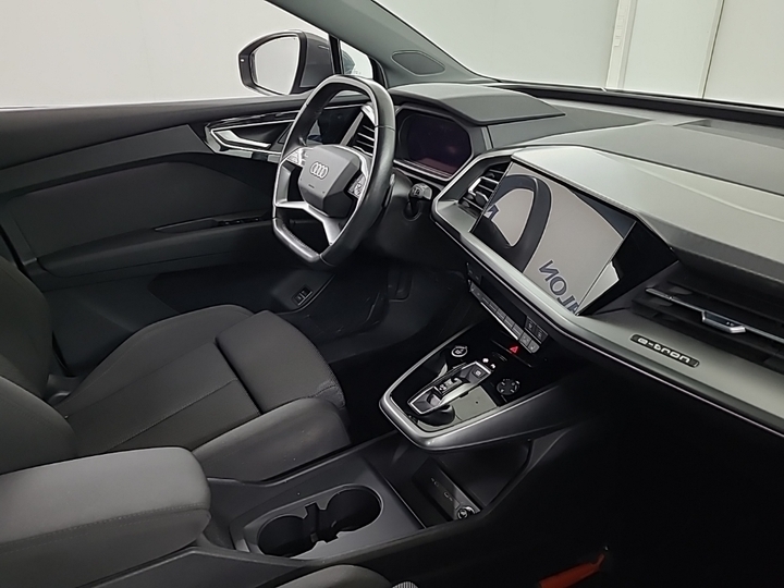 Foto 7 van Audi Q4 e-tron