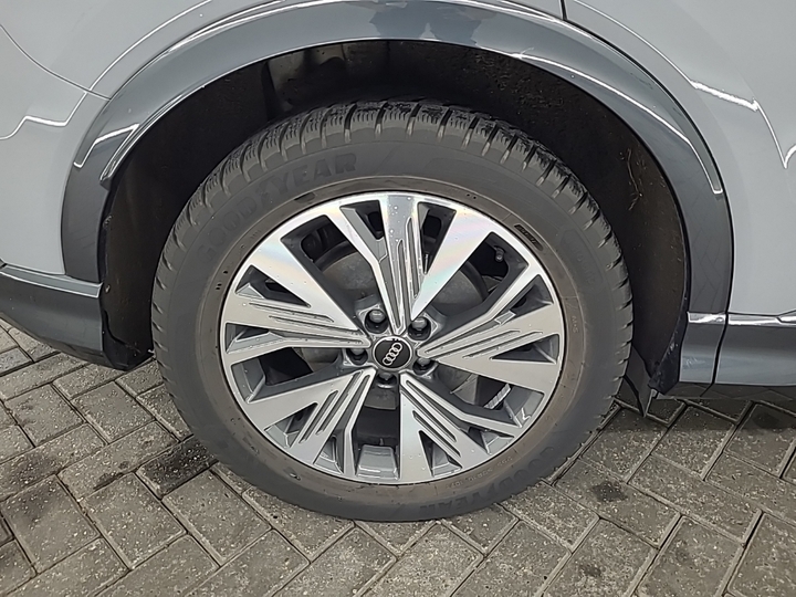 Foto 18 van Audi Q4 e-tron
