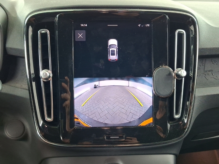 Foto 13 van Volvo XC40 Recharge